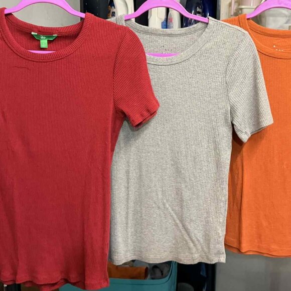 3 Shirt Bundle, A New Day and Dip Brands, red, orange and grey, MEDIUM / LARGE - Picture 1 of 16